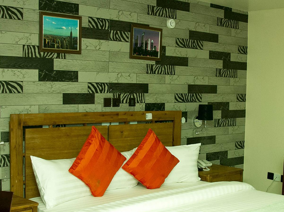 Villa Toscana Hotel And Suits Lagos Buitenkant foto