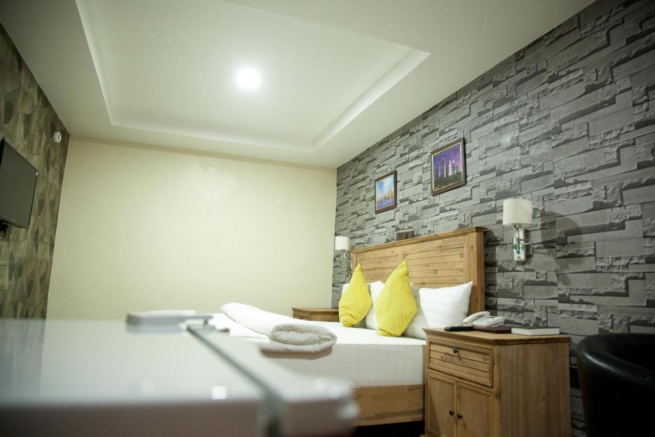 Villa Toscana Hotel And Suits Lagos Buitenkant foto