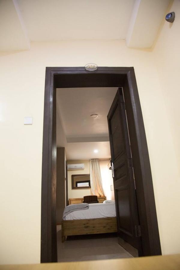 Villa Toscana Hotel And Suits Lagos Buitenkant foto